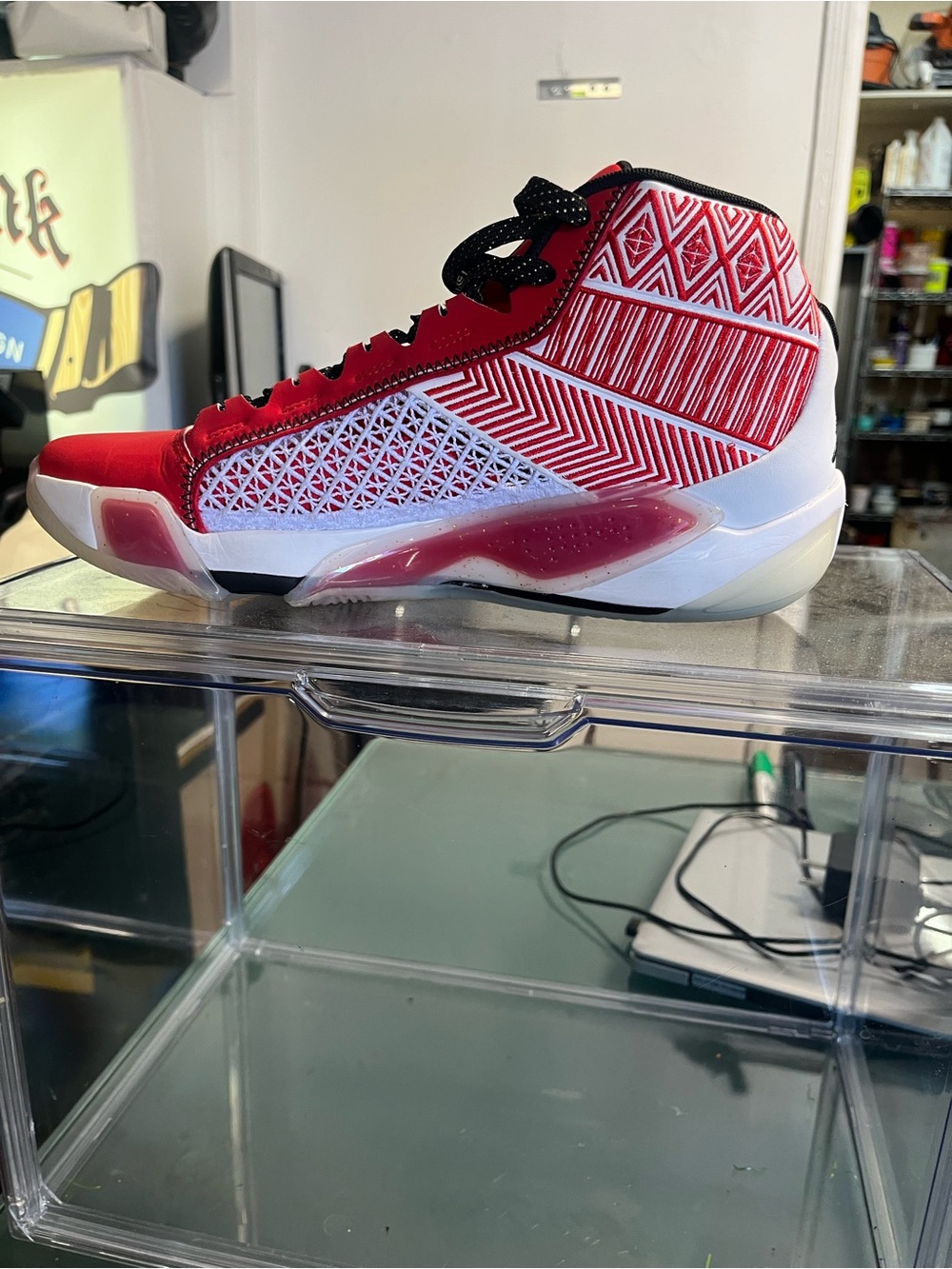 Air Jordan 34 sz 9.5